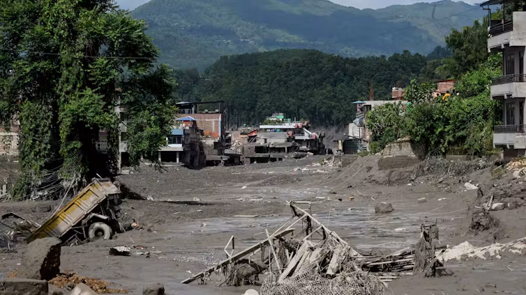  O que pode ter causado o trágico deslizamento glacial no Nepal?